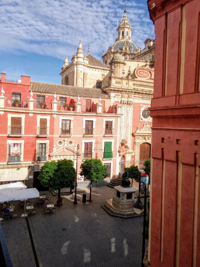 Loft In The Heart Of Seville Exterior photo