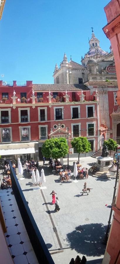 Loft In The Heart Of Seville Exterior photo